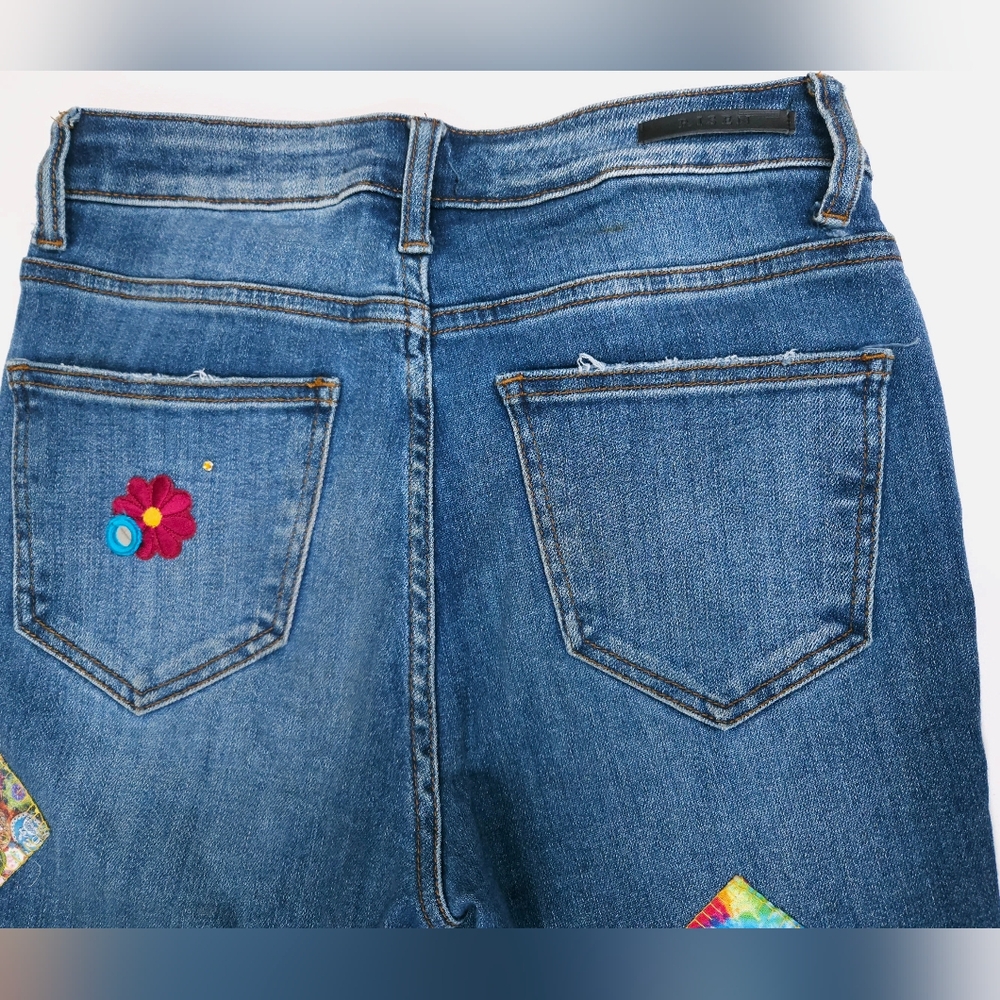 RISEN Los Angeles Flared Blue Jeans Distressed Patched Upcycled Denim Size 26 /3 - Picture 13 of 16